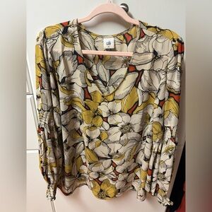 Bright and colorful Cabi XL long sleeve blouse